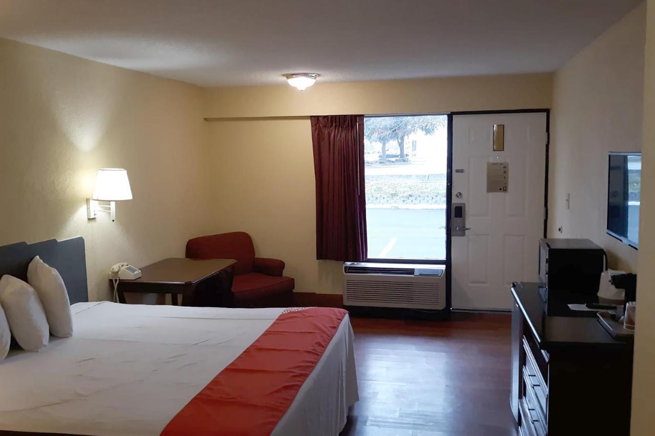Super Value Inn バルドスタ エクステリア 写真