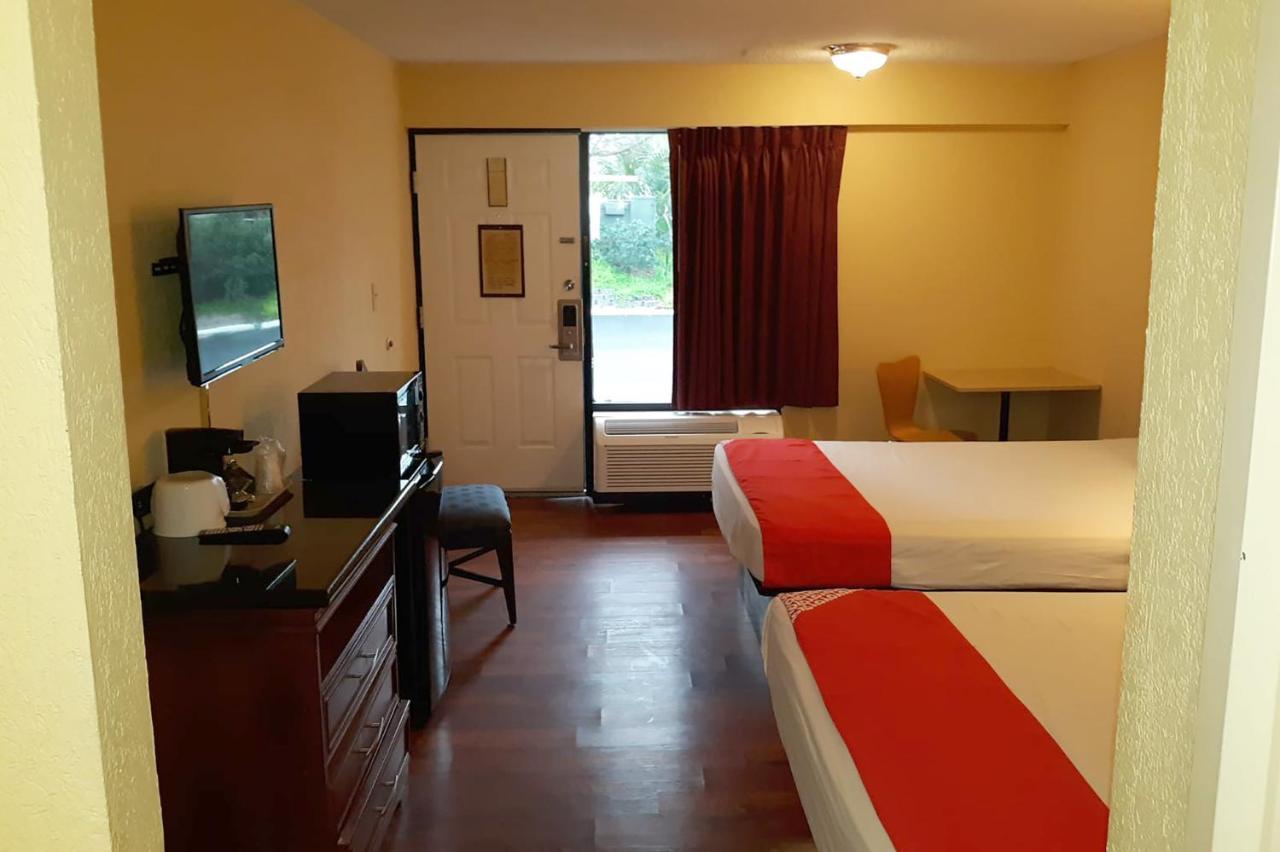 Super Value Inn バルドスタ エクステリア 写真